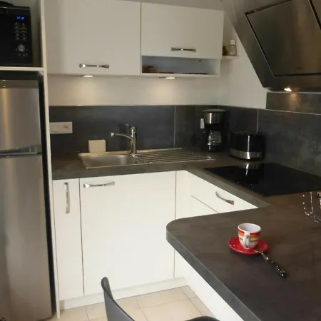Maison Renovee Avec Piscine Chauffee, Proche Mer, 4 Couchages, Parking Prive, Courts De Tennis - Fr-1-224a-12 Σπίτι διακοπών