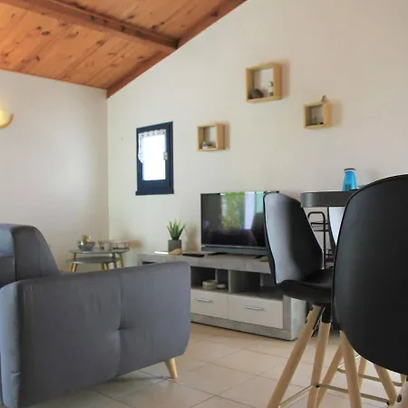Σπίτι διακοπών Maison Renovee Avec Piscine Chauffee, Proche Mer, 4 Couchages, Parking Prive, Courts De Tennis - Fr-1-224a-12 *