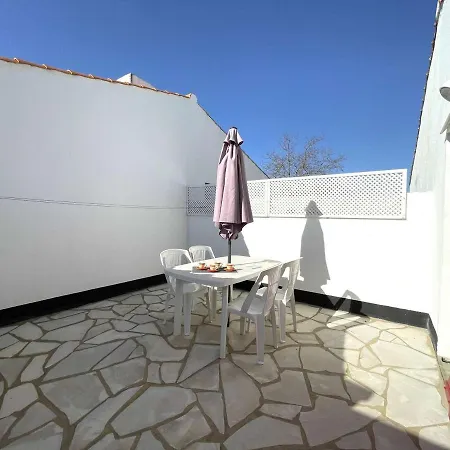 Σπίτι διακοπών Maison Renovee Avec Piscine Chauffee, Proche Mer, 4 Couchages, Parking Prive, Courts De Tennis - Fr-1-224a-12